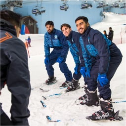 level-up-with-ski-dubai-lessons