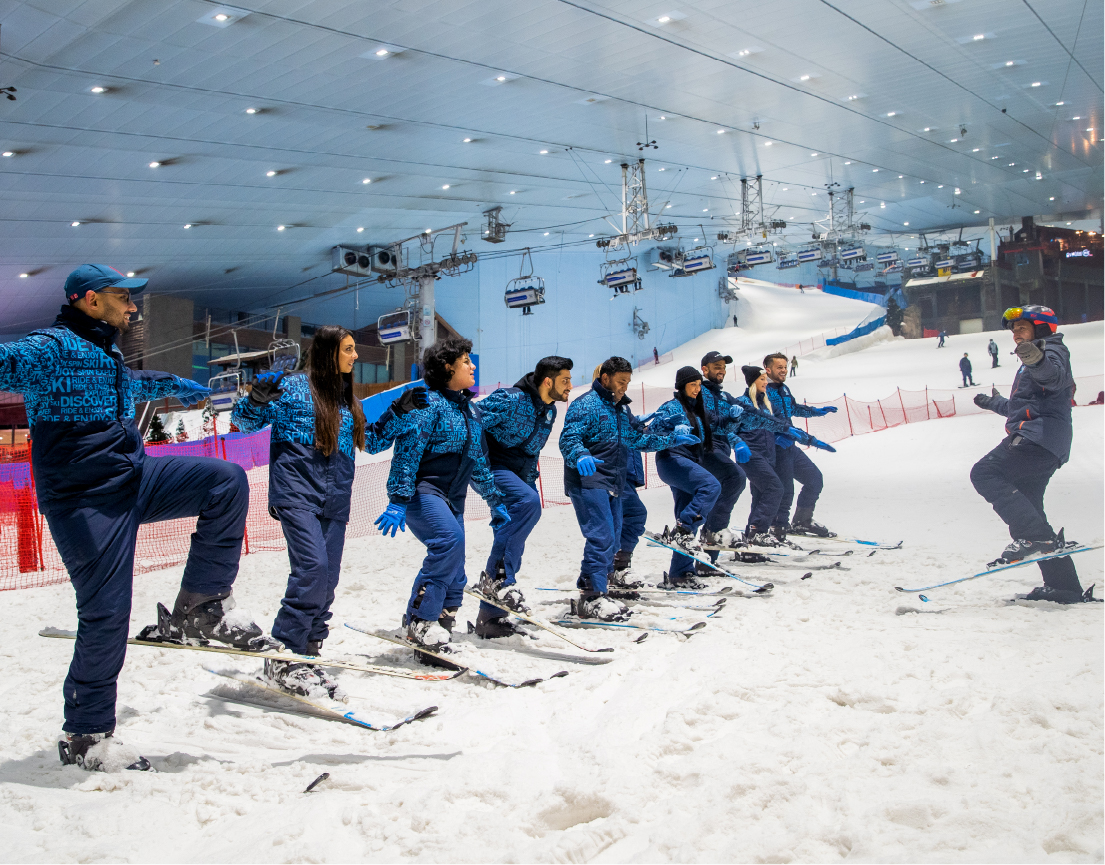 ski-dubai-school-package-team-building